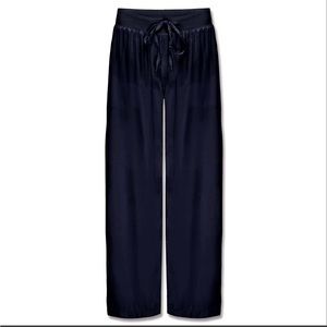 NWT PJ Harlow Satin Jolie Capri Pajama Pant in Midnight Navy, Size Medium